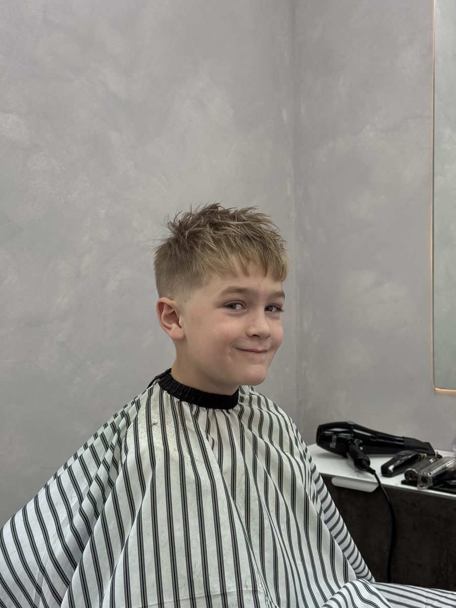 Kids cut — textured crop